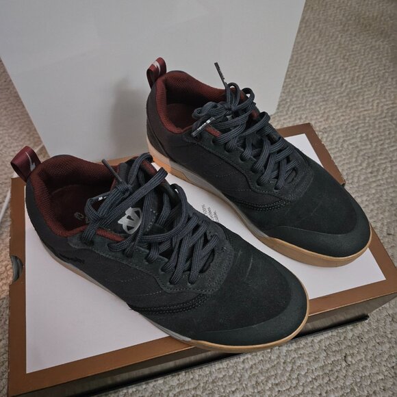 Evolv sneakers - Picture 3 of 6